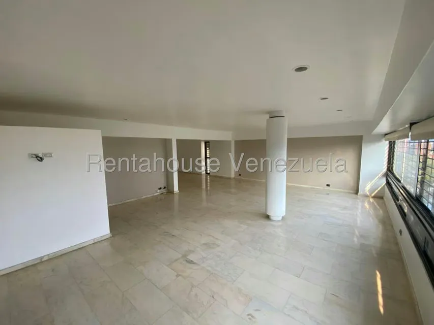 Apartamento (1 Nivel) en Venta en Santa Eduvigis, Distrito Metropolitano - 4