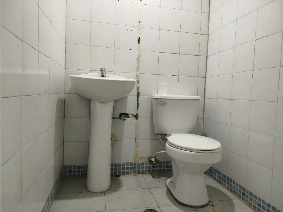 Amplio y Estratégico LOCAL 380m2 en dos niveles. La Urbina - 15