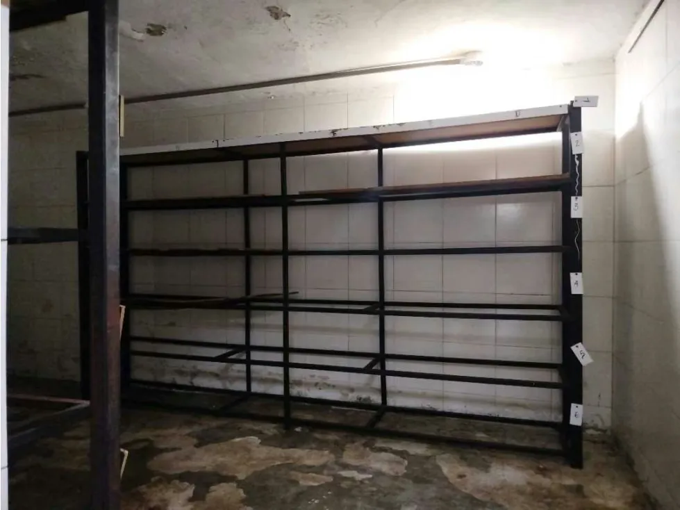 Amplio y Estratégico LOCAL 380m2 en dos niveles. La Urbina - 23