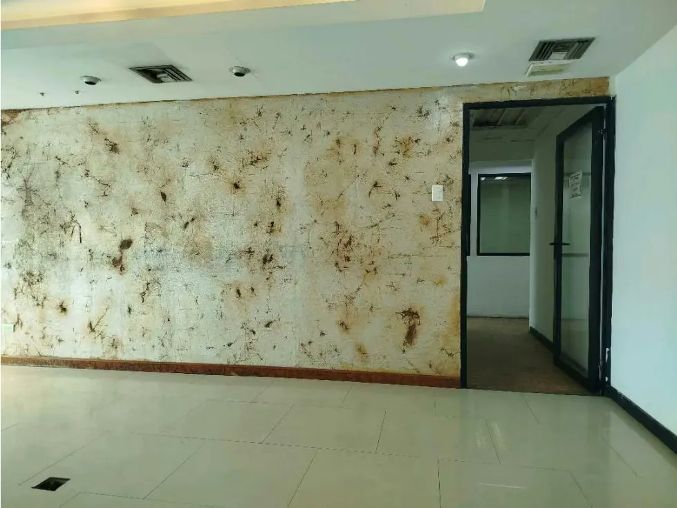 Amplio y Estratégico LOCAL 380m2 en dos niveles. La Urbina - 27