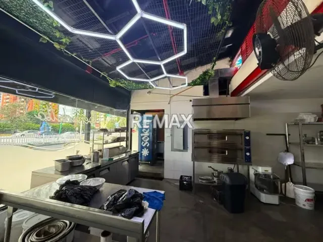 VENDO NEGOCIO EN AV LARA DE BARQUISIMETO - 15