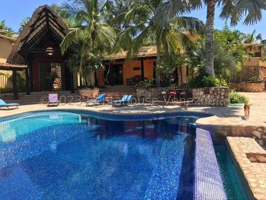 Casa (Multipes Niveles) en Venta en Sector Punta Colorada, Sucre - 17