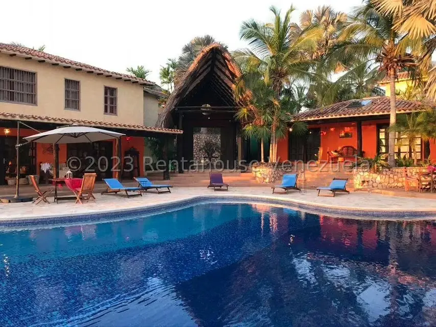 Casa (Multipes Niveles) en Venta en Sector Punta Colorada, Sucre - 3