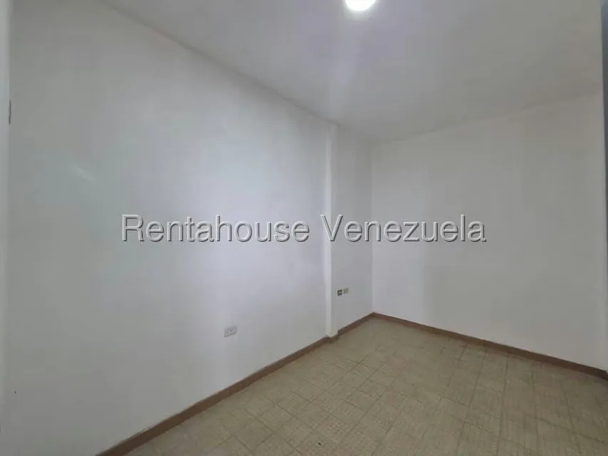 Local Comercial en Alquiler en San Bernardino, Distrito Metropolitano - 11