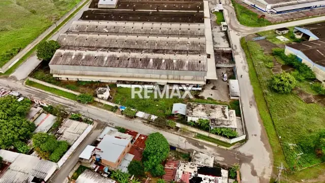 ¡GALPON INDUSTRIAL EN TINAQUILLO de alto rendimiento con puente grúa. - 2