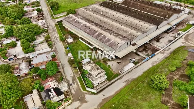 ¡GALPON INDUSTRIAL EN TINAQUILLO de alto rendimiento con puente grúa. - 6