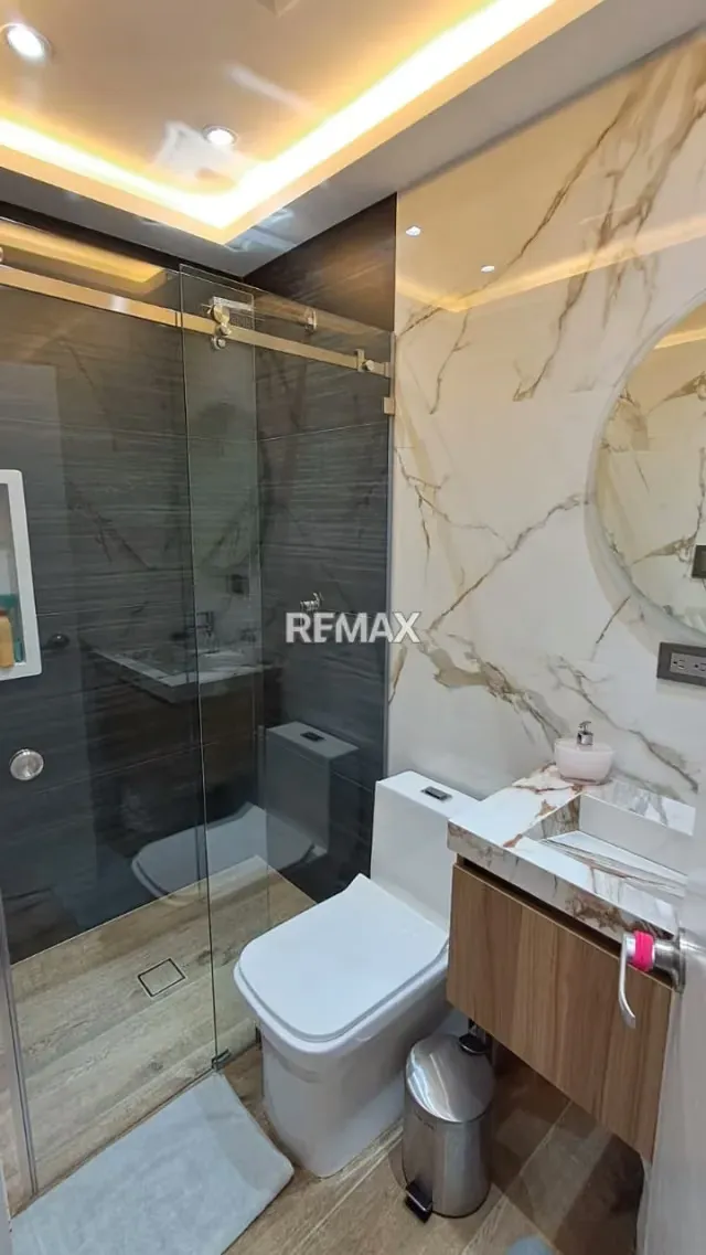 Venta de Moderno de Townhouse 100% Amoblado en El Rincón, Naguanagua - 18