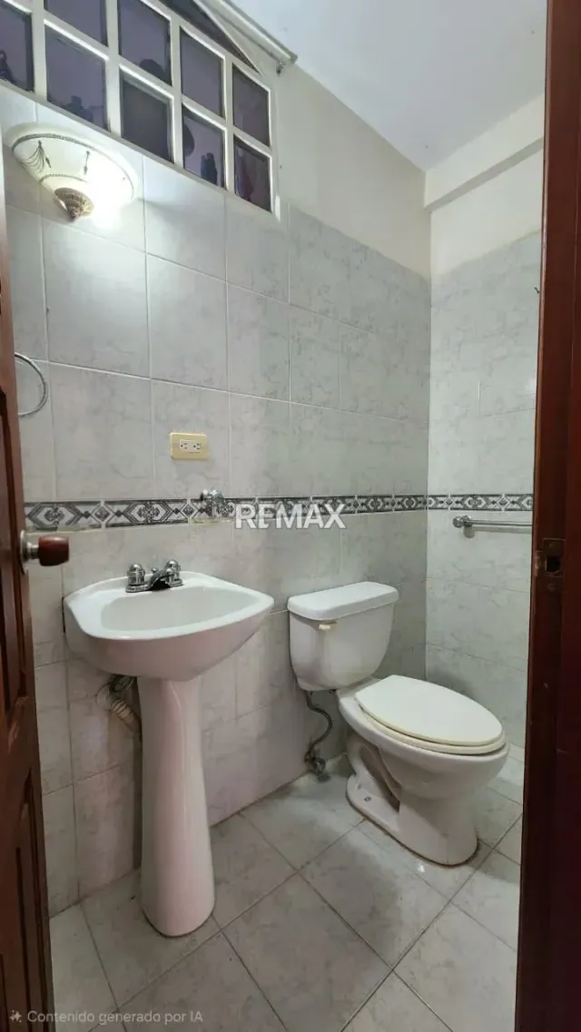 SE VENDE TOWN HOUSE EN AV. ANDRÉS ELOY BLANCO, LAS AVENIDAS. - 6