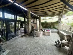 View 10