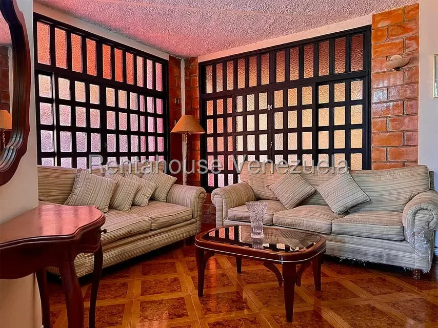 Casa (Multipes Niveles) en Venta en Colinas de Carrizal, Miranda - 26