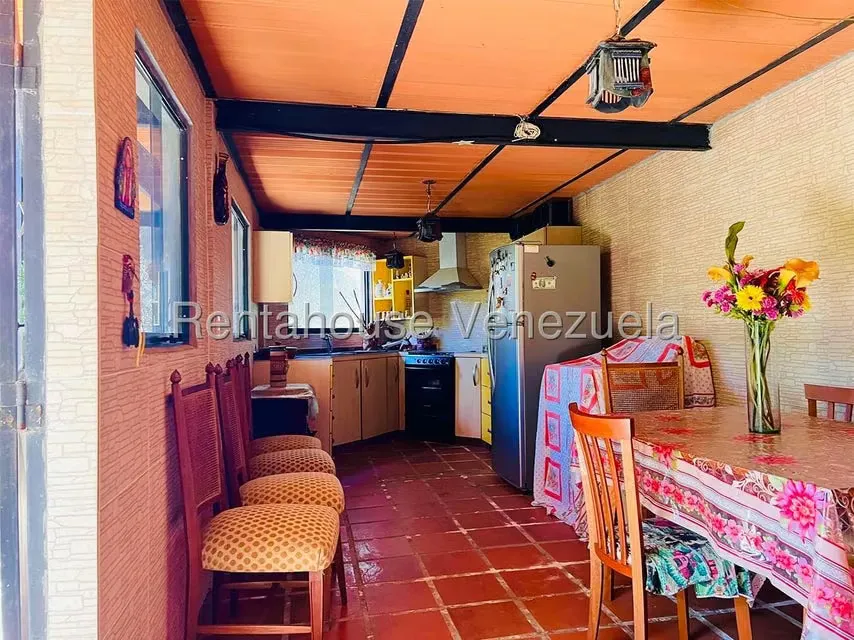Casa (Multipes Niveles) en Venta en Colinas de Carrizal, Miranda - 37