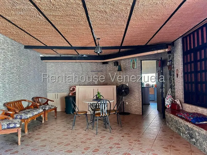 Casa (Multipes Niveles) en Venta en Colinas de Carrizal, Miranda - 10