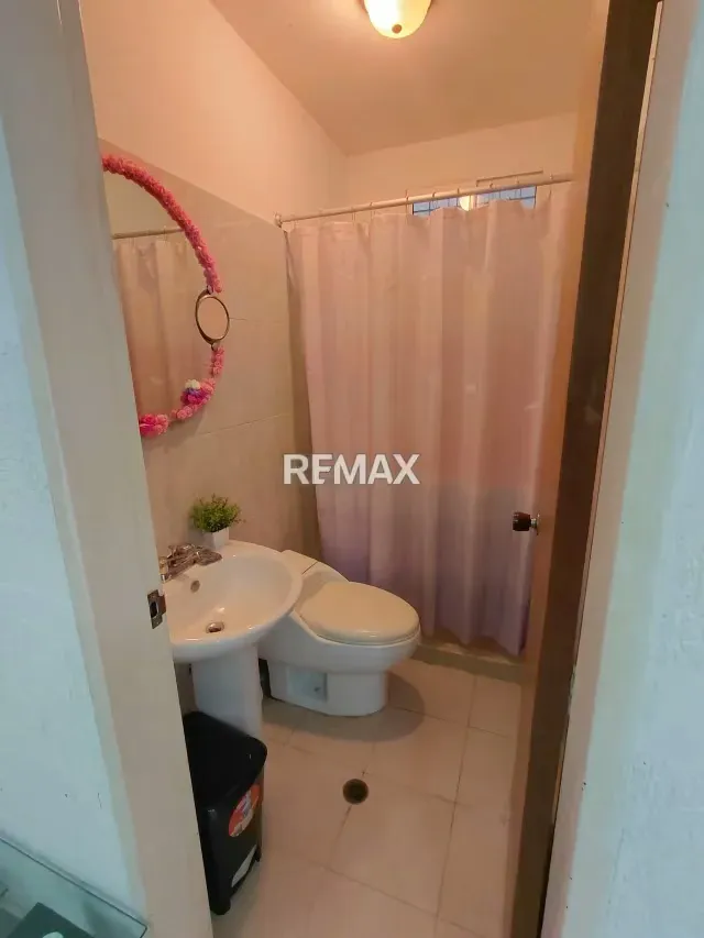 SE VENDE CASA URB LOS GIRASOLES LA MORITA - 9