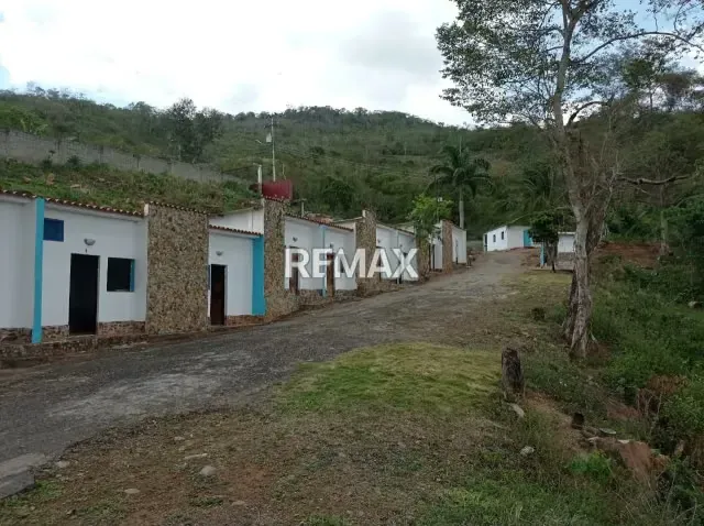 ¡OPORTUNIDAD DE INVERSIÓN TURÍSTICA EN MOTATÁN!