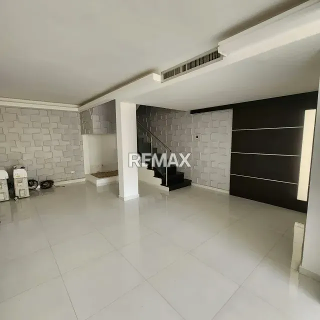 VENDE THOWNHOUSE EN VILLA COSTA ROSMINI I - 4