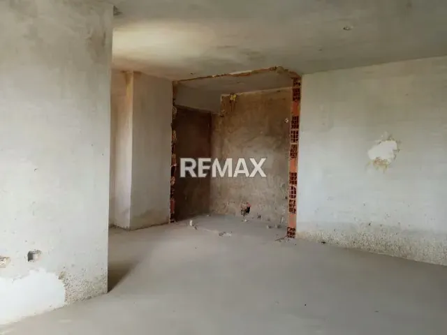 SE VENDE APARTAMENTO TIPO PENTHOUSE DÚPLEX EN OBRA GRIS DE 228 m² RESIDENCIAS LOS VELEROS LECHERÍA VENEZUELA - 13
