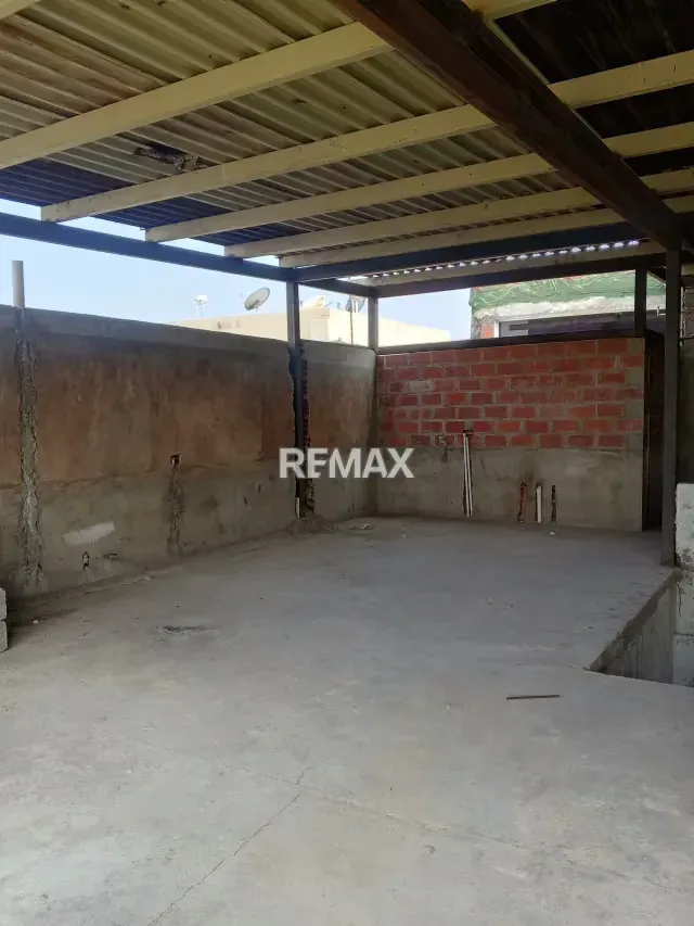 SE VENDE APARTAMENTO TIPO PENTHOUSE DÚPLEX EN OBRA GRIS DE 228 m² RESIDENCIAS LOS VELEROS LECHERÍA VENEZUELA - 16
