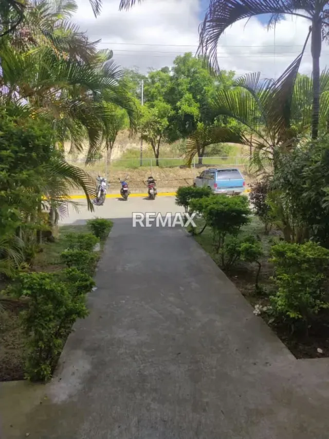 En Venta Apartamento Residencia Las Acacias piso 1 - 10