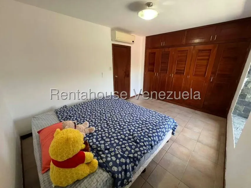 Casa (Multipes Niveles) en Venta en Cumbres de Curumo, Distrito Metropolitano - 53