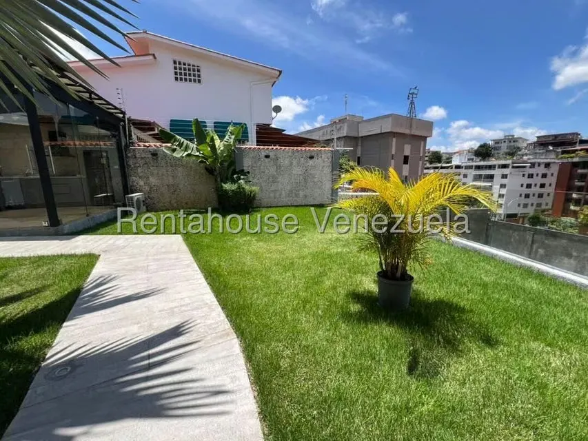 Casa (Multipes Niveles) en Venta en Cumbres de Curumo, Distrito Metropolitano - 78