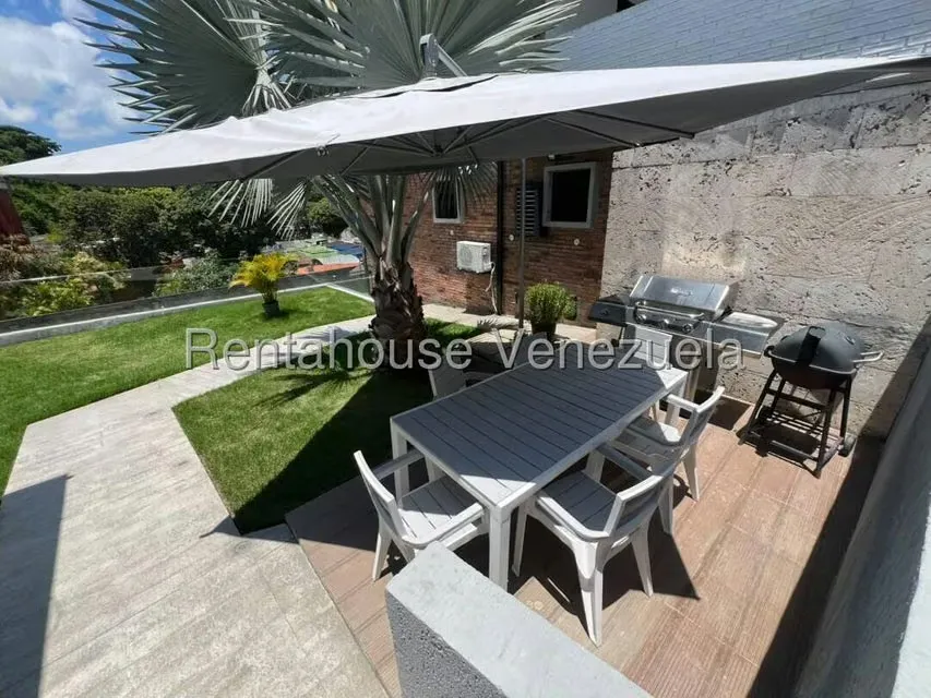 Casa (Multipes Niveles) en Venta en Cumbres de Curumo, Distrito Metropolitano - 81