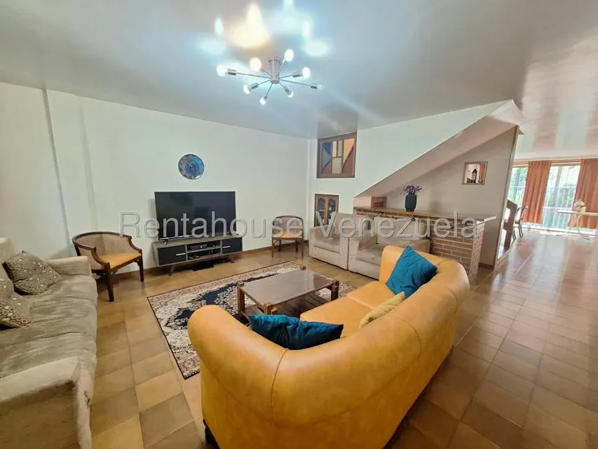 Casa (Duplex) en Venta en La Trigaleña, Carabobo - 2