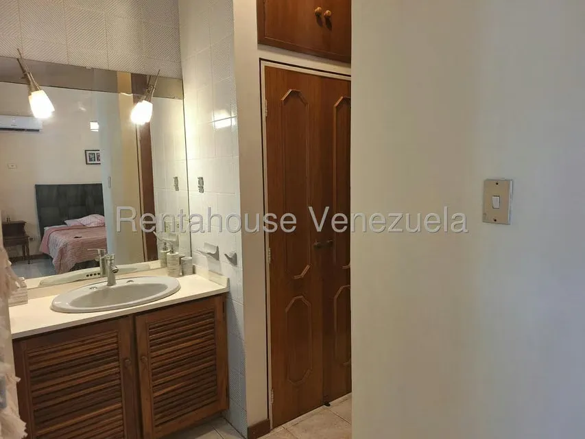 Casa (Duplex) en Venta en La Trigaleña, Carabobo - 33