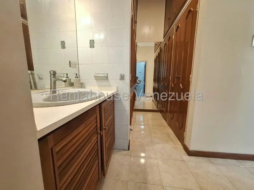Casa (Duplex) en Venta en La Trigaleña, Carabobo - 34