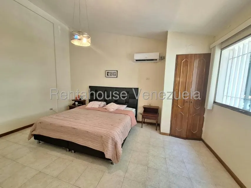Casa (Duplex) en Venta en La Trigaleña, Carabobo - 36