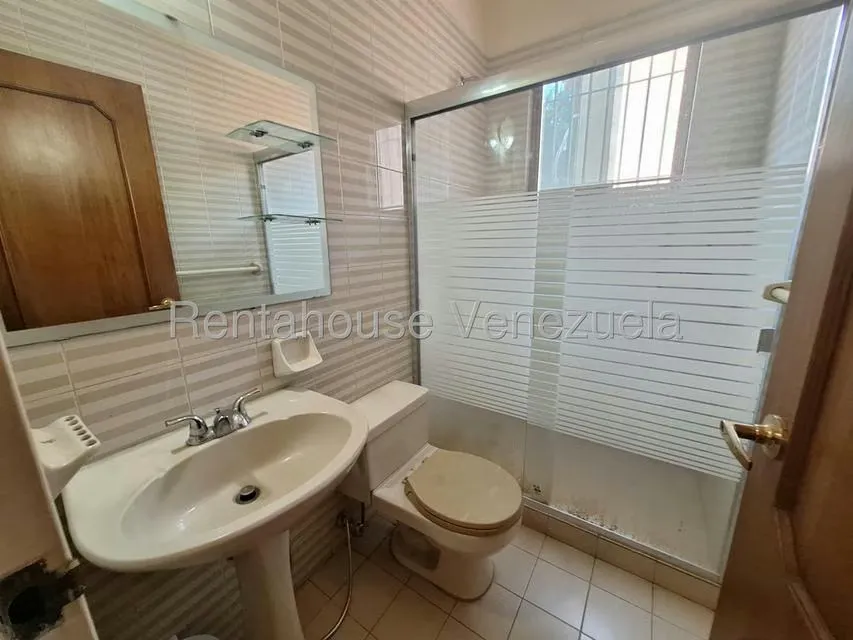 Casa (Duplex) en Venta en La Trigaleña, Carabobo - 40