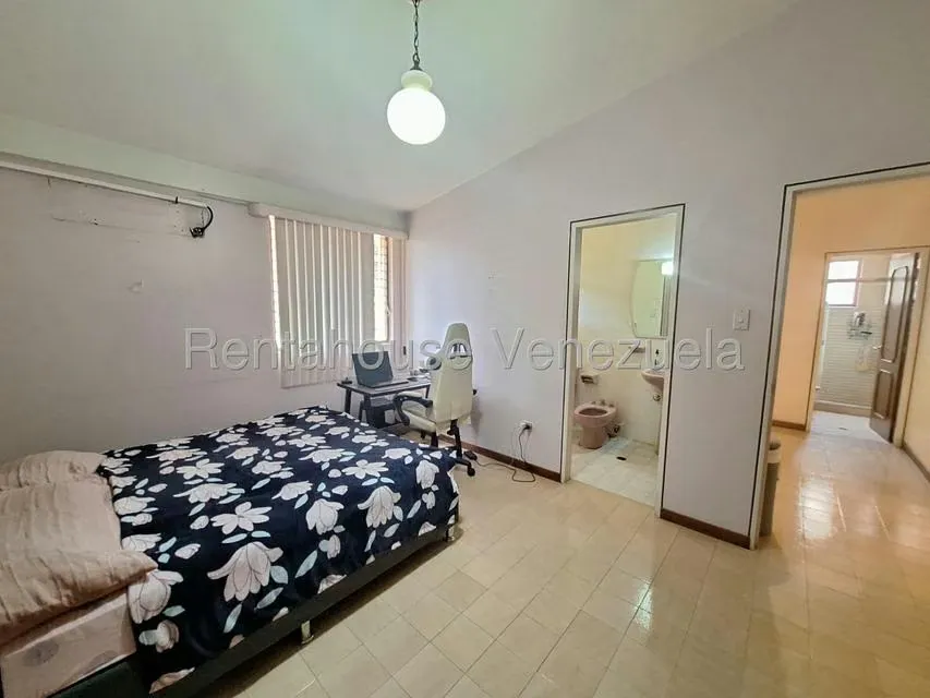 Casa (Duplex) en Venta en La Trigaleña, Carabobo - 42