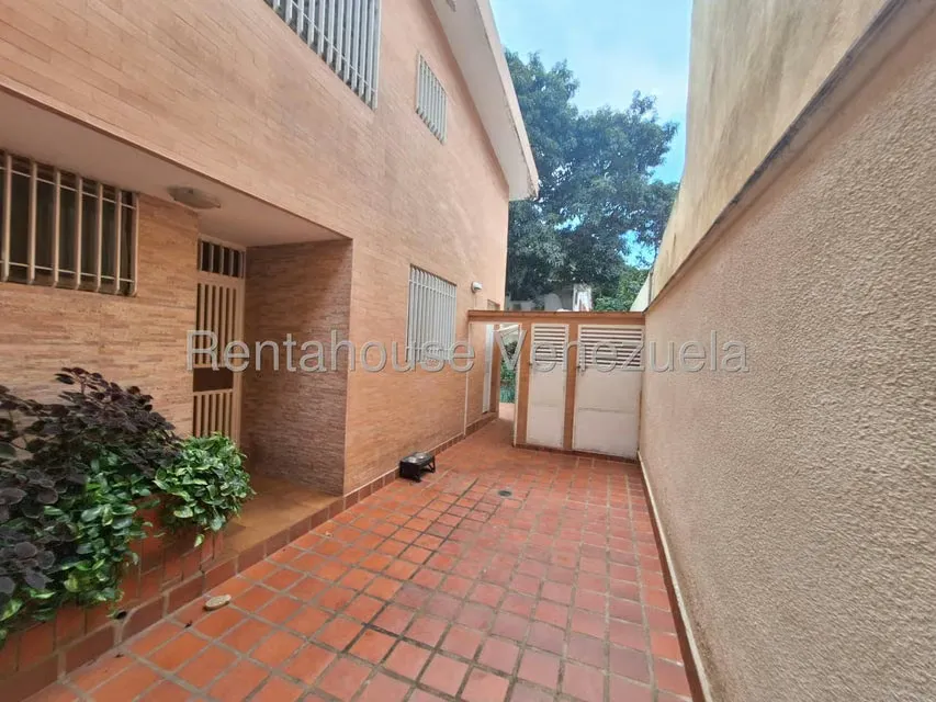 Casa (Duplex) en Venta en La Trigaleña, Carabobo - 57