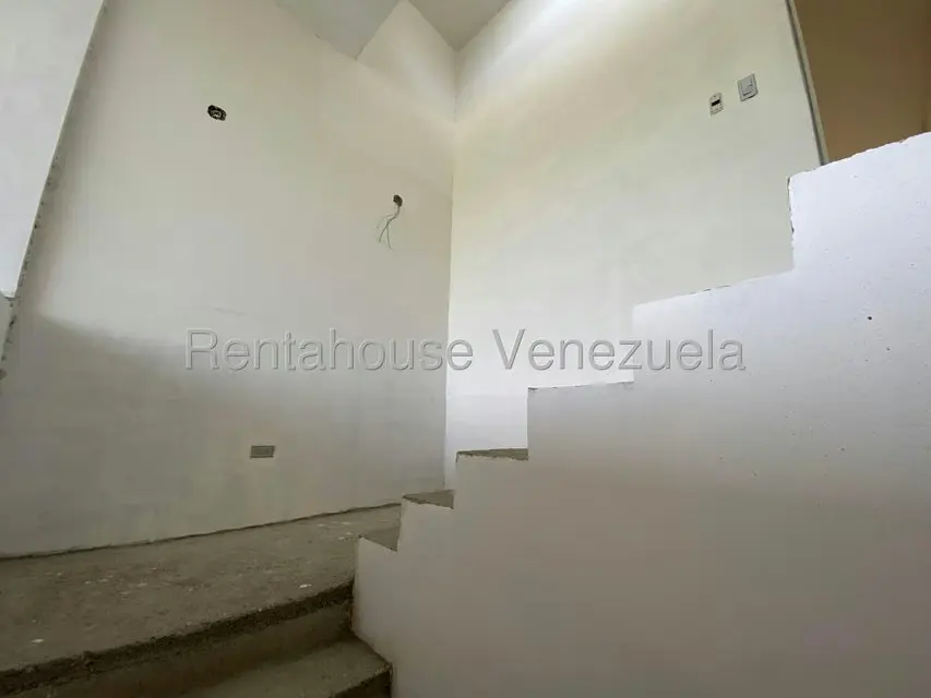 Casa (Duplex) en Venta en Araurena Country Club, Portuguesa - 13