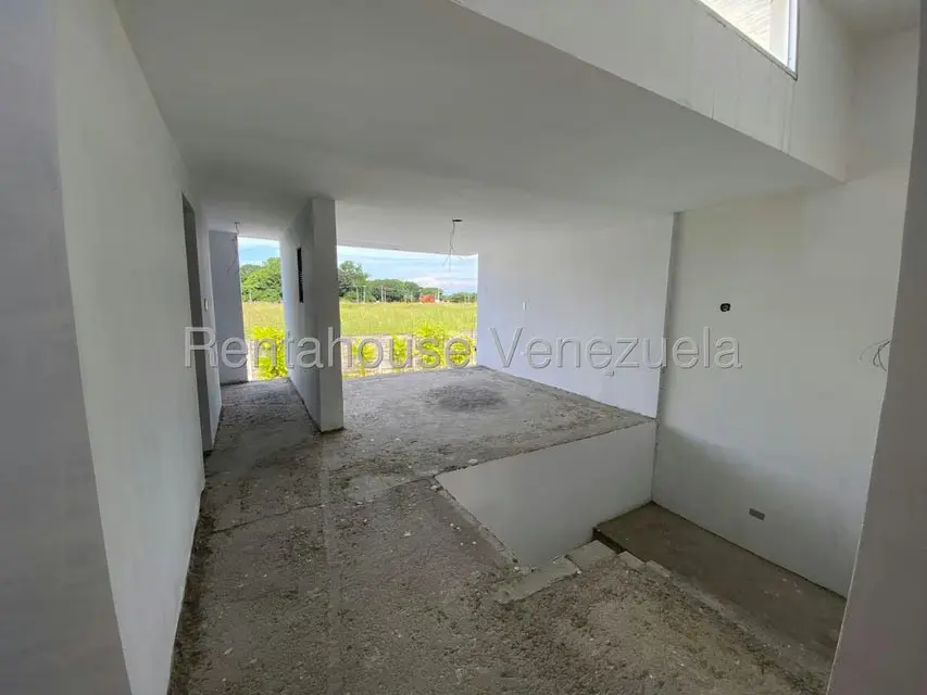 Casa (Duplex) en Venta en Araurena Country Club, Portuguesa - 16