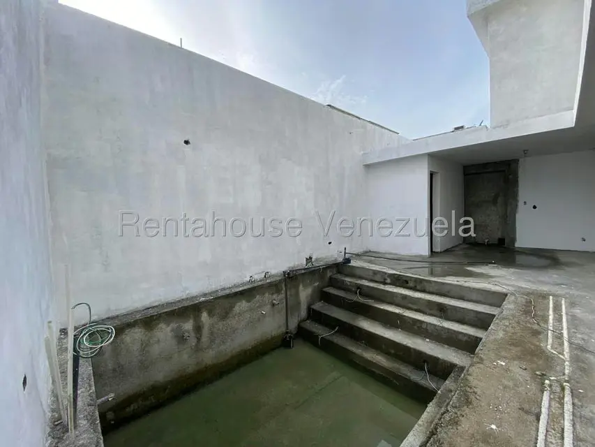 Casa (Duplex) en Venta en Araurena Country Club, Portuguesa - 27