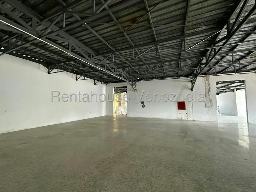 Local Comercial en Alquiler en Parroquia Concepcion, Lara - 24