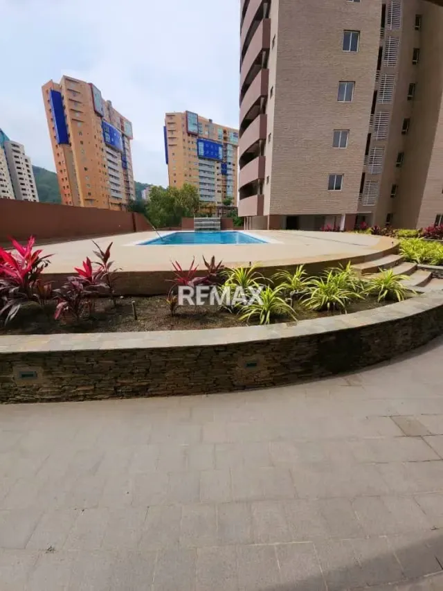 EN EXCLUSIVA APARTAMENTO A ESTRENAR EN LA TRIGALEÑA AQUA VIVA - 9