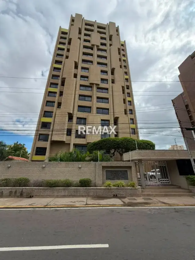 Apartamento en Venta Edif. Topacio Av. Cecilio Acosta