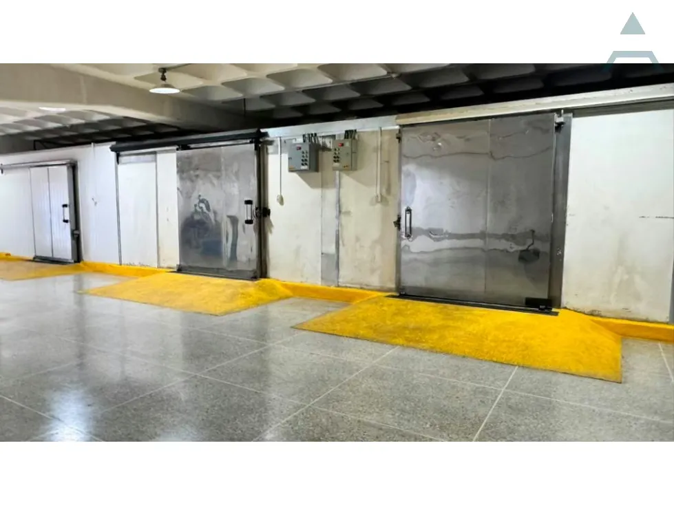Se vende Local comercial 800m² San Martin - 4