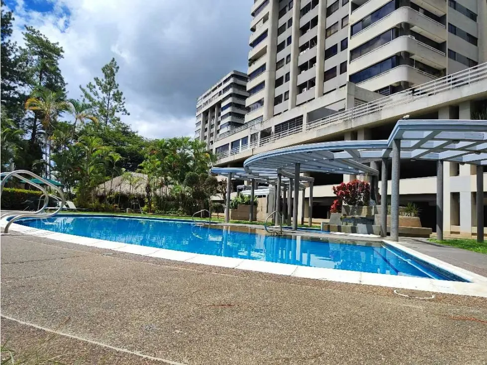 Vendo apartamento 138m2 Las Esmeraldas 4062