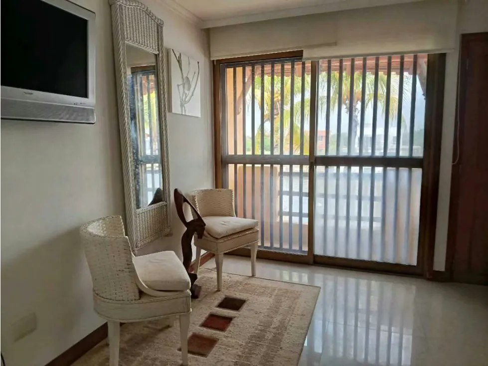 Vendo TH 180m2 Puerto Encantado 0654 - 19