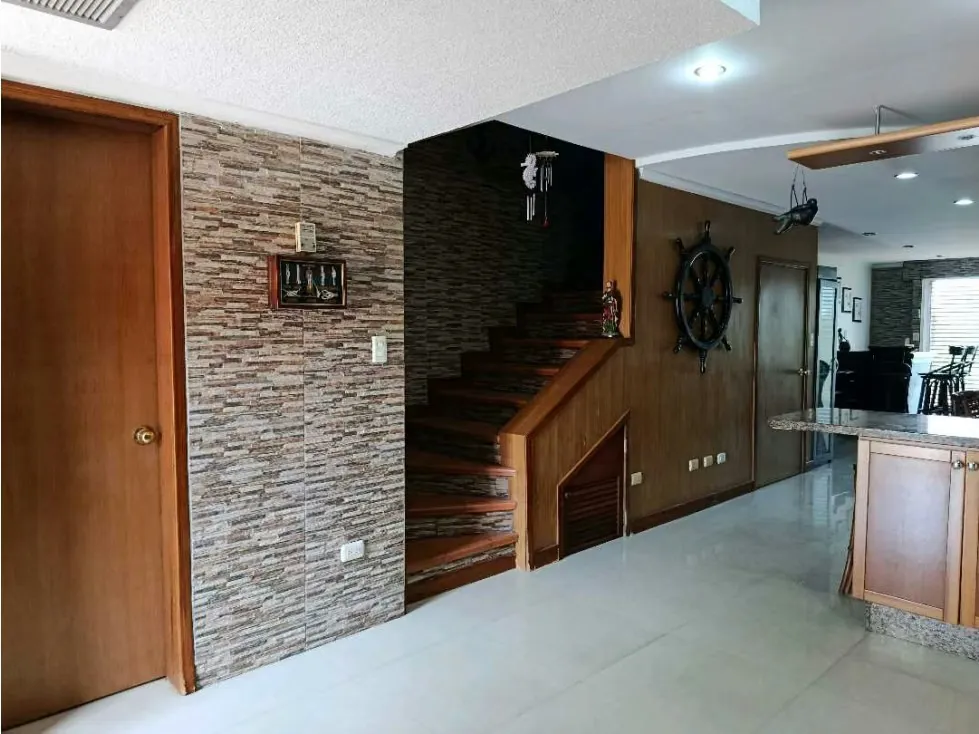 Vendo TH 180m2 Puerto Encantado 0654 - 27