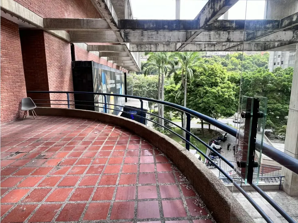 ALQUILER DE LOCAL COMERCIAL URB.SANTA FE NORTE 228.55M2 (IG)