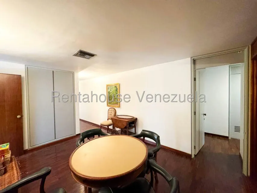 Apartamento (1 Nivel) en Venta en Colinas del Tamanaco, Distrito Metropolitano - 46