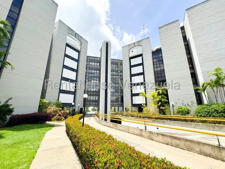 Apartamento (1 Nivel) en Venta en Colinas del Tamanaco, Distrito Metropolitano - 74