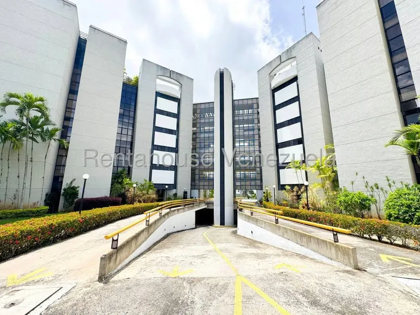 Apartamento (1 Nivel) en Venta en Colinas del Tamanaco, Distrito Metropolitano - 75