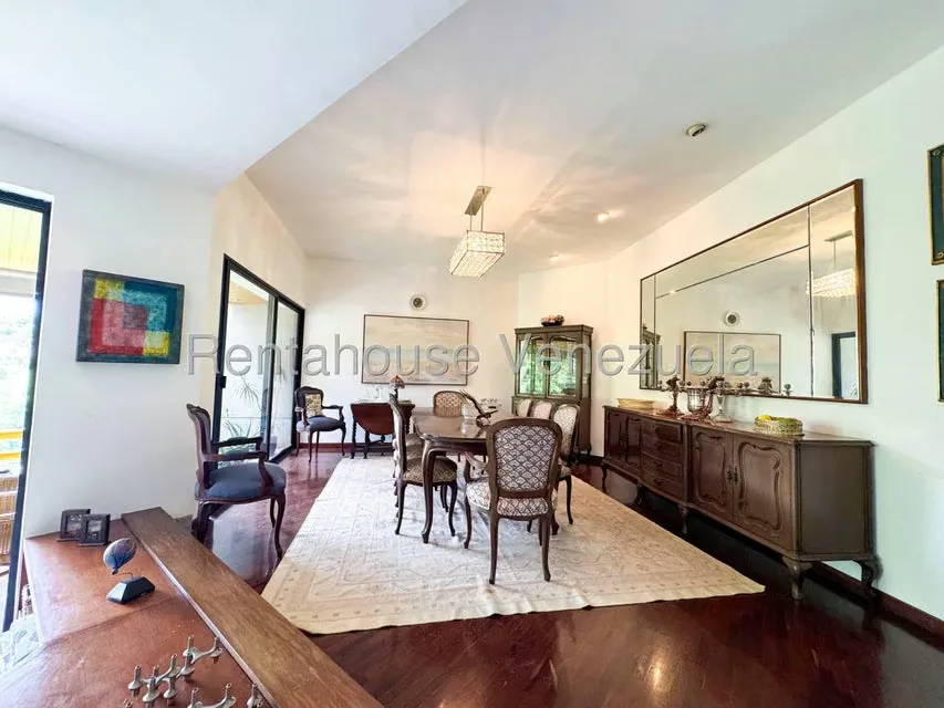 Apartamento (1 Nivel) en Venta en Colinas del Tamanaco, Distrito Metropolitano - 10