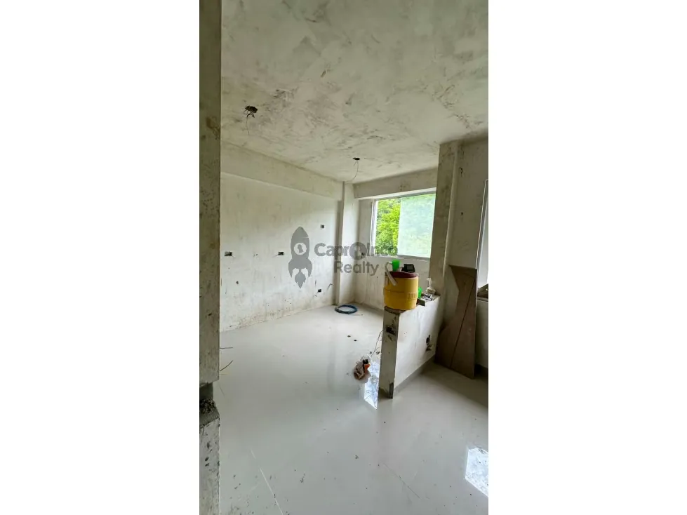 Venta apto obra blanca de lujo, La trigaleña alta 100% servicios - 8