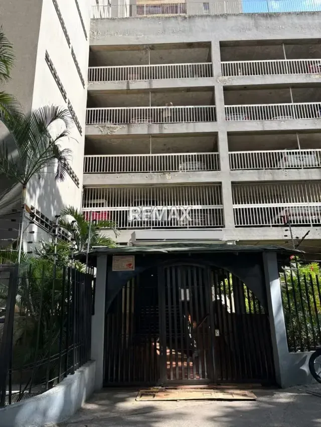 Venta de Apartamento El Paraíso, Caracas. - 2