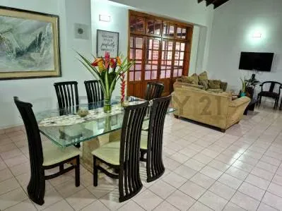 PENTHOUSE DÚPLEX- COLINAS DEL NEVERÍ: ESPACIO, VERSATILIDAD Y DOS HOGARES EN UNO - 4